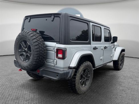 Certified 2022 Jeep Wrangler Unlimited Sahara image 3