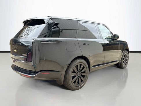 New 2026 Land Rover Range Rover SE AWD/4WD image 3