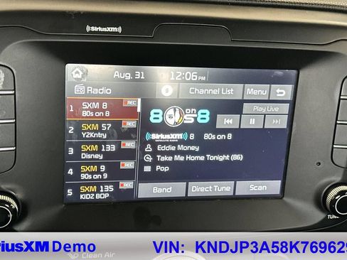 Used 2019 Kia Soul + FWD image 32