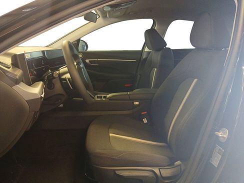 New 2026 Hyundai Sonata Blue FWD image 9