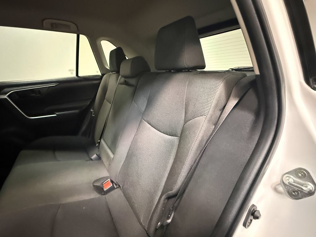 Used 2023 Toyota RAV4 LE AWD/4WD image 48