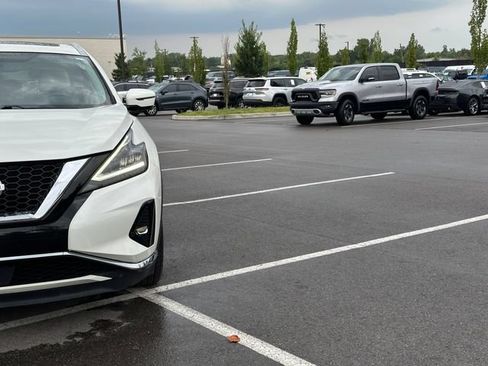 Used 2020 Nissan Murano Platinum FWD image 42
