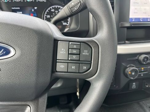 New 2026 Ford F250 XL w/ F-250 >10K GVWR Package RWD image 10