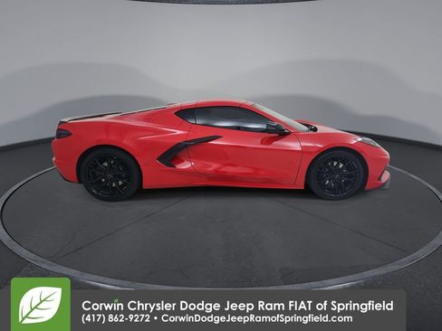 Used 2025 Chevrolet Corvette Stingray Coupe w/ Battery Protection Package image 9