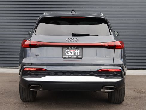 Used 2025 Audi Q5 Premium Plus AWD/4WD image 6