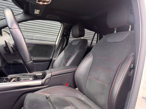 Used 2023 Mercedes-Benz GLA 250 4MATIC image 4