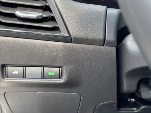 New 2026 Nissan Sentra S w/ Floor Mat Package FWD image 28
