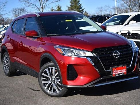 Certified 2023 Nissan Kicks SV image 2