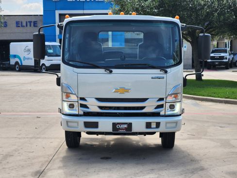 New 2025 Chevrolet Low Cab Forward 5500XG image 3