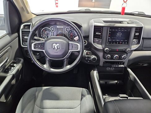 Used 2020 RAM 1500 Lone Star AWD/4WD image 14