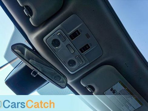 Used 2018 Toyota Corolla XLE image 24