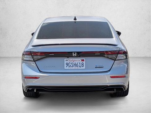 Used 2023 Honda Accord Sport image 6