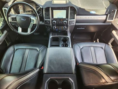 Used 2021 Ford F350 Platinum w/ FX4 Off-Road Package AWD/4WD image 26