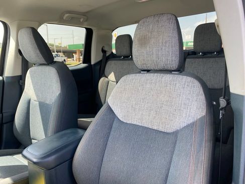 Used 2022 Ford Maverick XLT w/ XLT Luxury Package FWD image 11