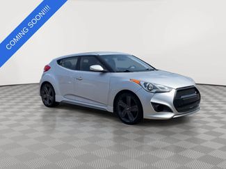 Used 2013 Hyundai Veloster Turbo FWD video 2