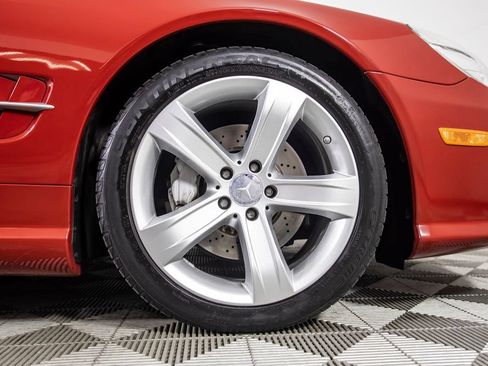 Used 2009 Mercedes-Benz SL 550 image 42