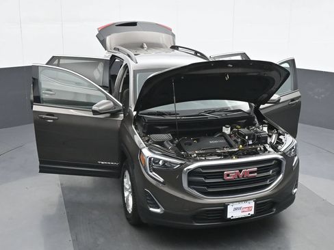 Used 2020 GMC Terrain SLE w/ Driver Convenience Package AWD/4WD image 34