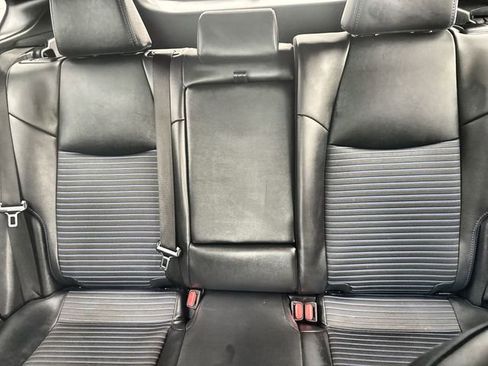 Used 2024 Toyota RAV4 XSE AWD/4WD image 31