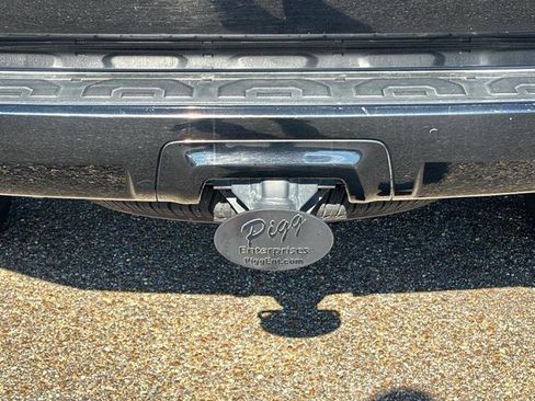 Used 2018 Toyota 4Runner SR5 image 40