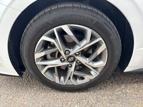 Used 2023 Hyundai Sonata SEL FWD image 29