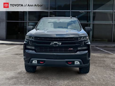 Used 2019 Chevrolet Silverado 1500 LT Trail Boss w/ Convenience Package AWD/4WD image 11