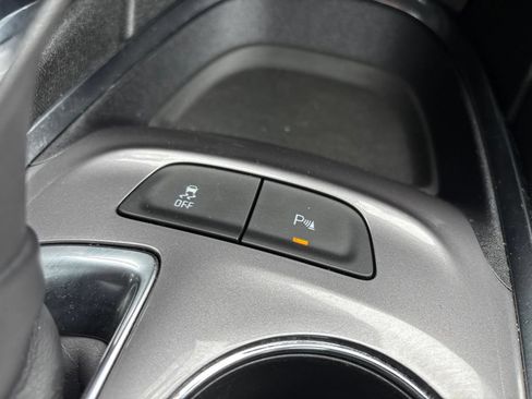Used 2024 Chevrolet Malibu LT FWD image 28