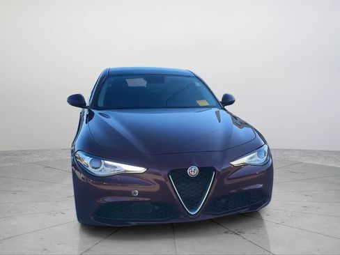 Used 2017 Alfa Romeo Giulia Ti AWD/4WD image 8