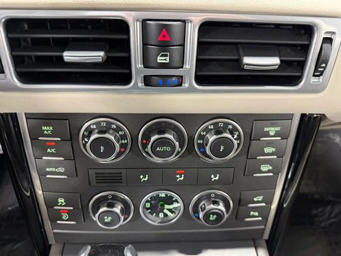 Used 2010 Land Rover Range Rover Supercharged AWD/4WD image 21
