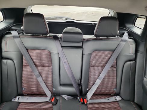 New 2026 Nissan Kicks SR image 20