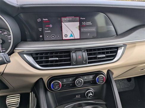 Used 2023 Alfa Romeo Stelvio Ti Lusso w/ Quick Order Package 22X Lusso image 19