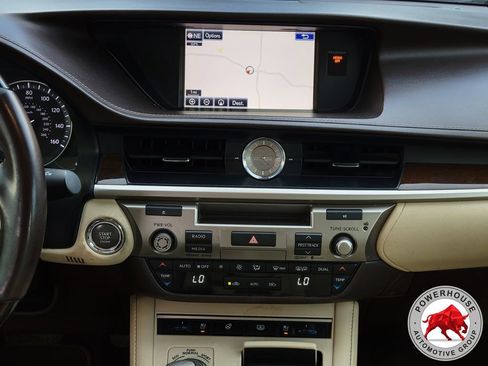 Used 2016 Lexus ES 350 w/ Luxury Package w/Wood Trim FWD image 20