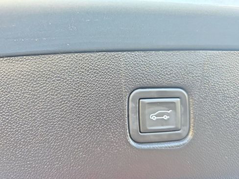Used 2024 Chevrolet Blazer LT w/ Convenience Package FWD image 13