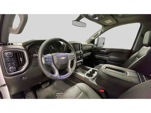 Used 2022 Chevrolet Silverado 2500 LTZ w/ LTZ Plus Package image 10