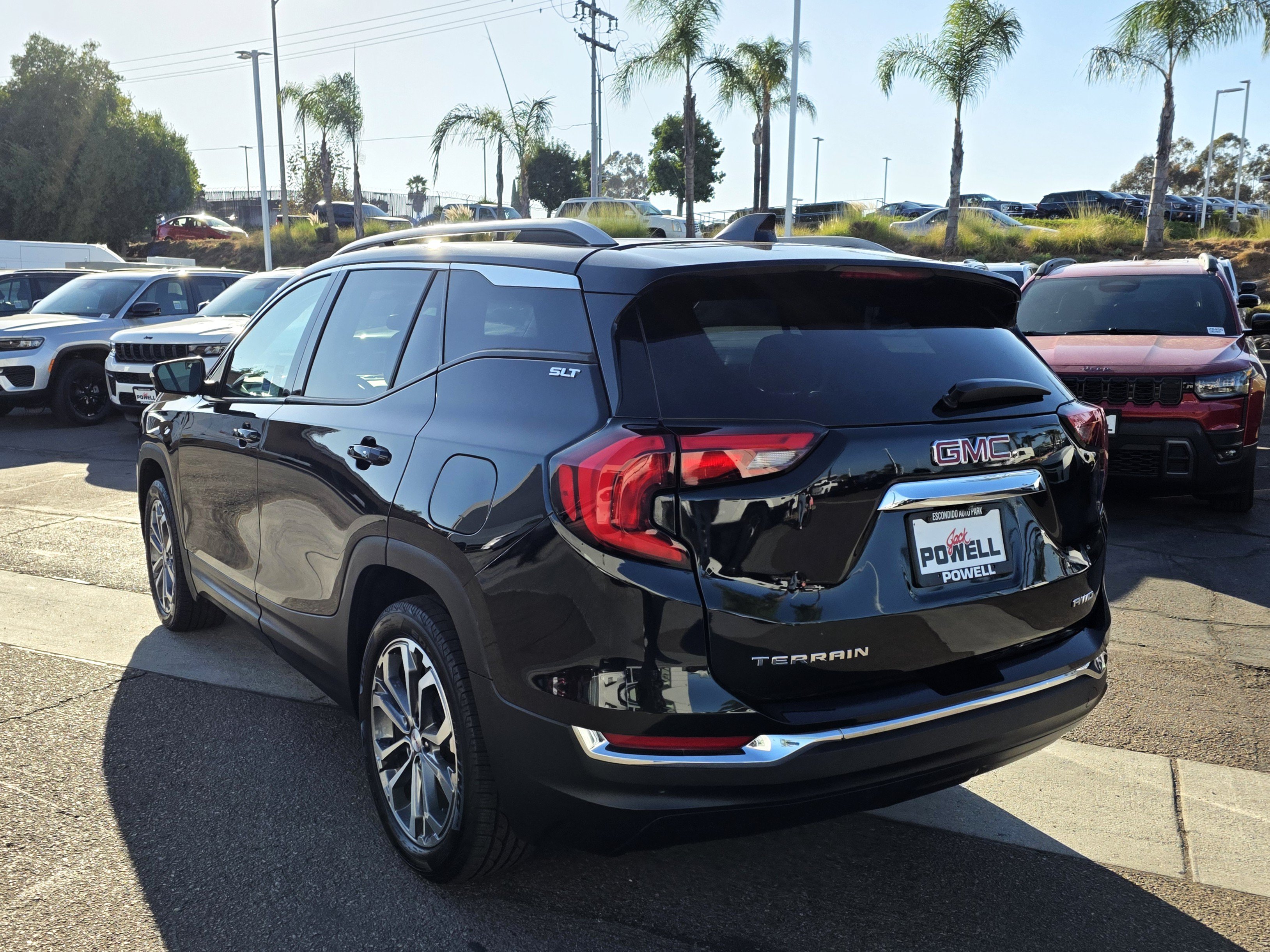 Used 2021 GMC Terrain SLT AWD/4WD image 3
