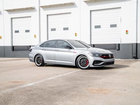 Used 2020 Volkswagen Jetta GLI Autobahn image 17