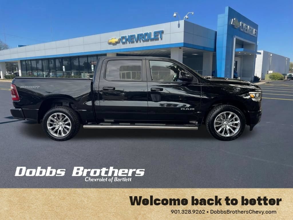 Used 2023 RAM 1500 Laramie AWD/4WD image 9