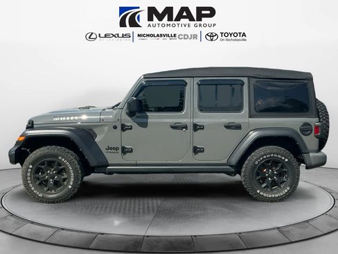 Used 2021 Jeep Wrangler Unlimited Sport AWD/4WD image 2