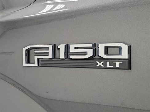 Used 2020 Ford F150 XLT w/ Equipment Group 302A Luxury AWD/4WD image 6