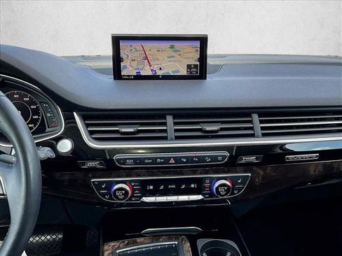 Used 2019 Audi Q7 3.0T Premium Plus w/ Premium Plus Package image 8