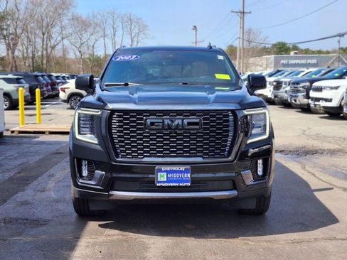 Used 2023 GMC Yukon Denali Ultimate AWD/4WD image 8