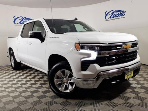Used 2025 Chevrolet Silverado 1500 LT RWD image 1