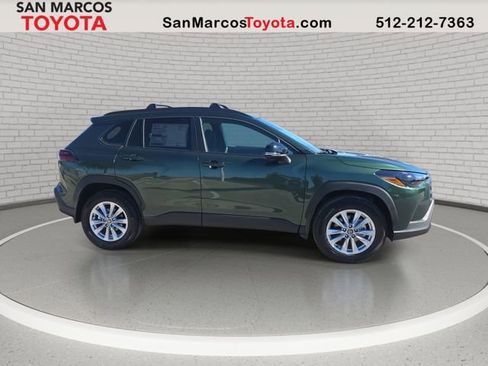 New 2026 Toyota Corolla Cross LE image 4