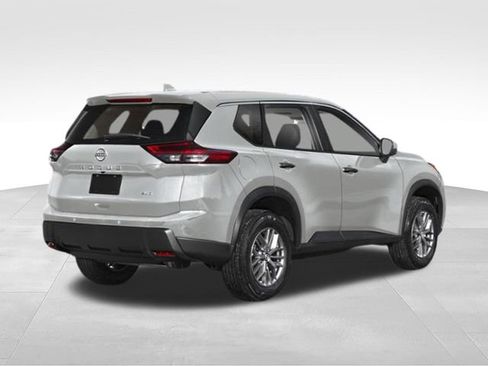 Used 2024 Nissan Rogue S AWD/4WD image 2