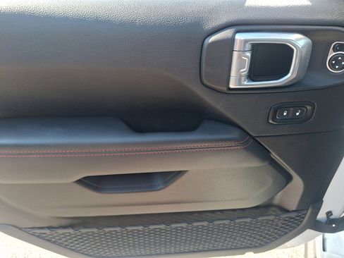 Used 2021 Jeep Wrangler Unlimited Rubicon image 20