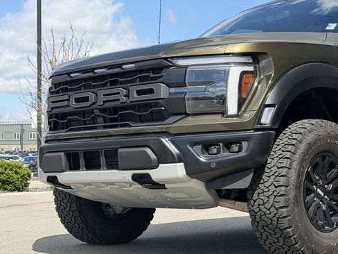 Used 2025 Ford F150 Raptor image 5