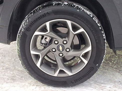 Used 2024 Chevrolet Trax LT w/ Driver Confidence Package image 34