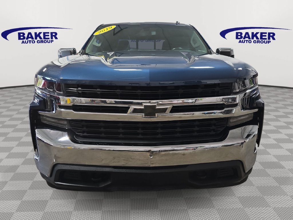 Used 2019 Chevrolet Silverado 1500 LT w/ All-Star Edition AWD/4WD image 2