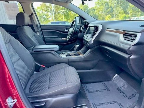 Used 2019 GMC Acadia SLE FWD image 8