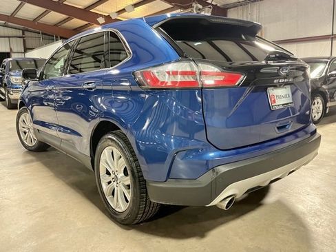Used 2022 Ford Edge Titanium image 5