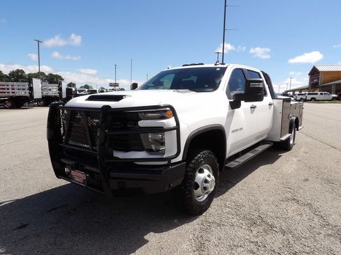 Used 2025 Chevrolet Silverado 3500 W/T w/ WT Convenience Package AWD/4WD image 72